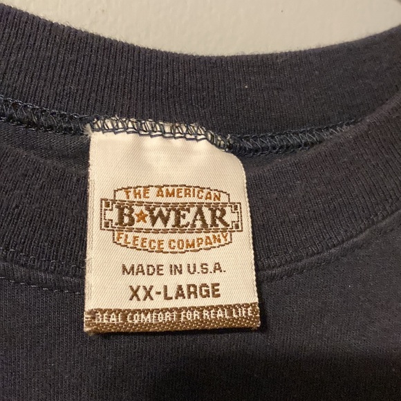 Vintage B wear USA T shirt - Picture 2 of 3